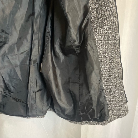 TALBOTS Women’s Italian Gray Silk Wool Tweed Blazer Jacket Size 4 - Picture 9 of 14